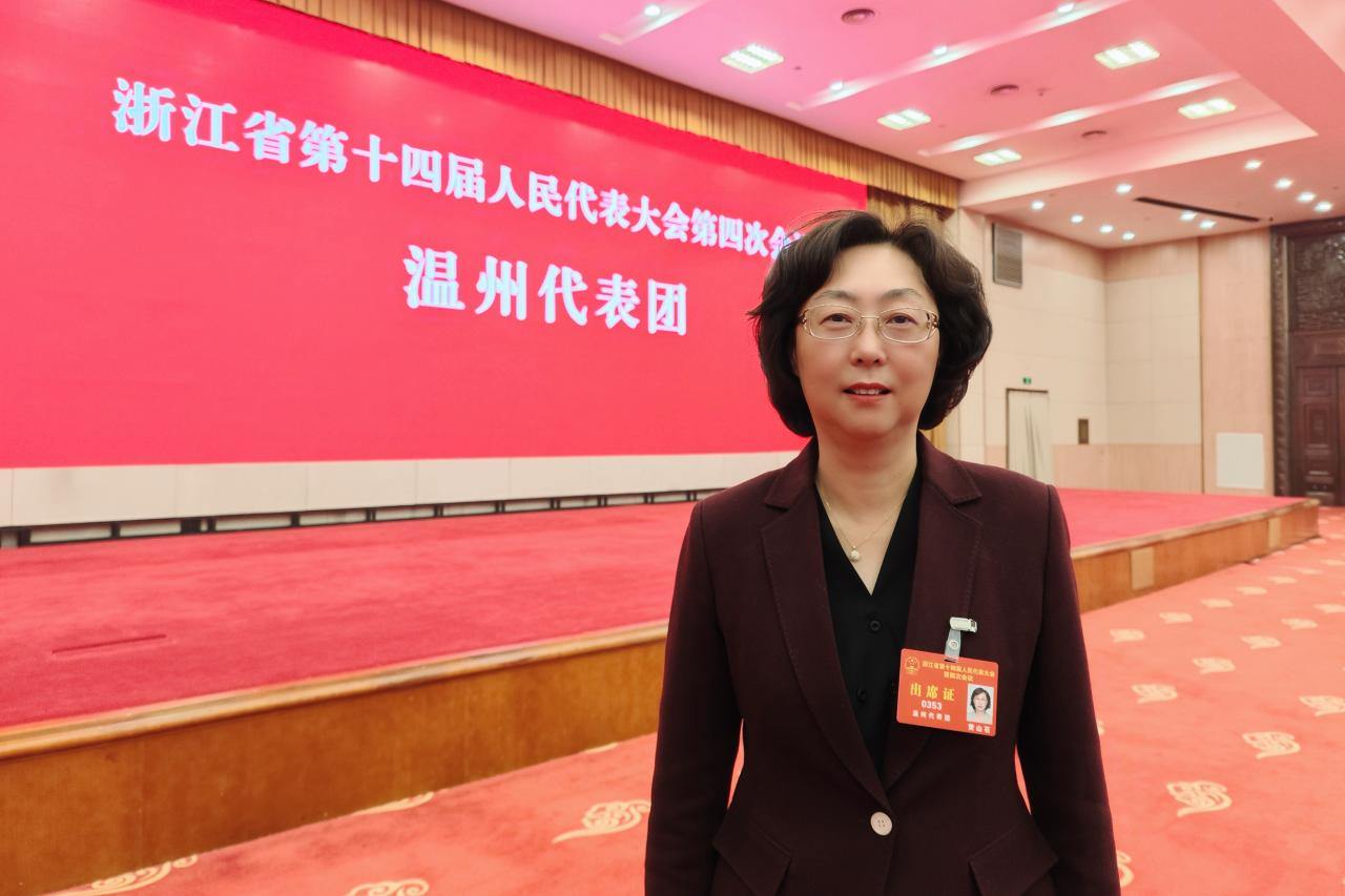 代表热议政府工作报告 发展暖意如何转化为百姓幸福感，他们最关注