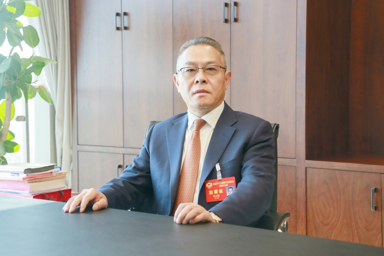 “法治”成为高频词和关键词