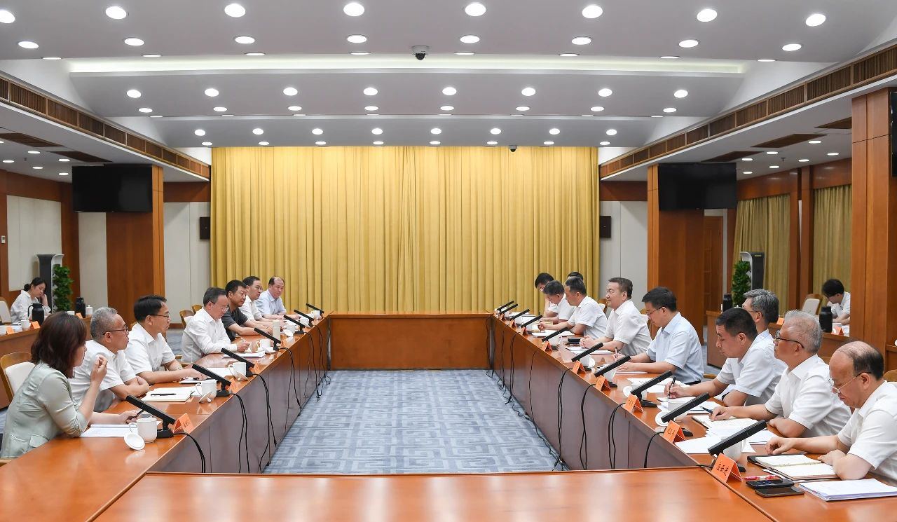 省政协重点提案办理工作座谈会召开